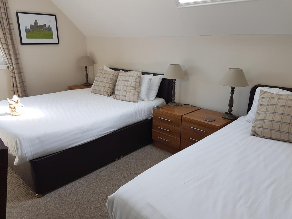 Loch Ness Guest House ฟอร์ตออกัสตัส ภายนอก รูปภาพ