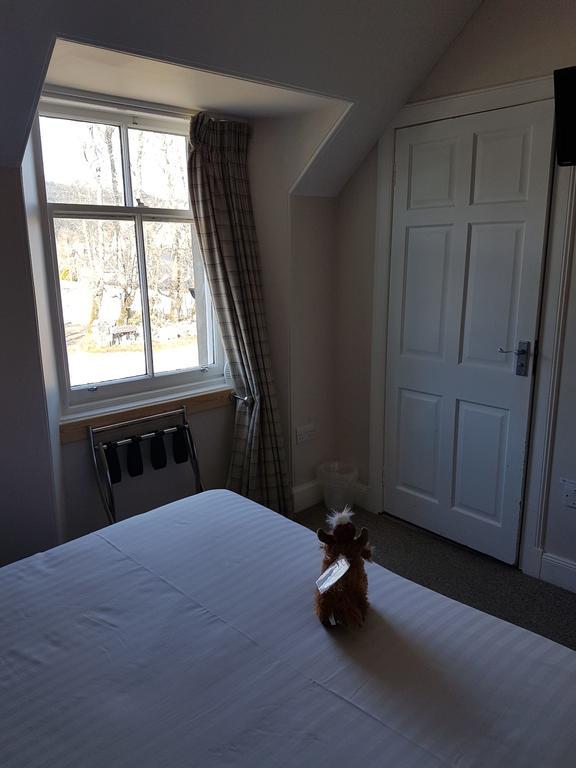 Loch Ness Guest House ฟอร์ตออกัสตัส ภายนอก รูปภาพ