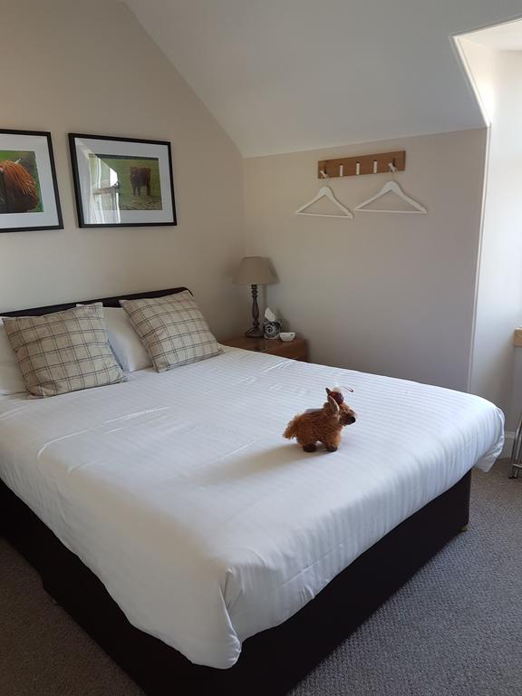 Loch Ness Guest House ฟอร์ตออกัสตัส ภายนอก รูปภาพ